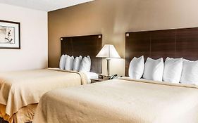 Quality Inn & Suites Mattoon South