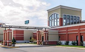 Quality Inn & Suites Mattoon South